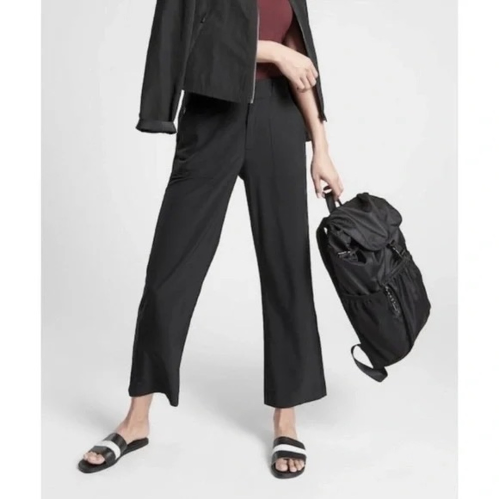 Athleta Tribeca Utility Crop Pants